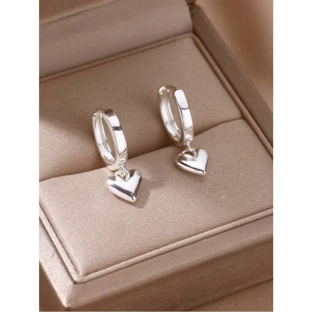 Heart Hoop Earrings M1802